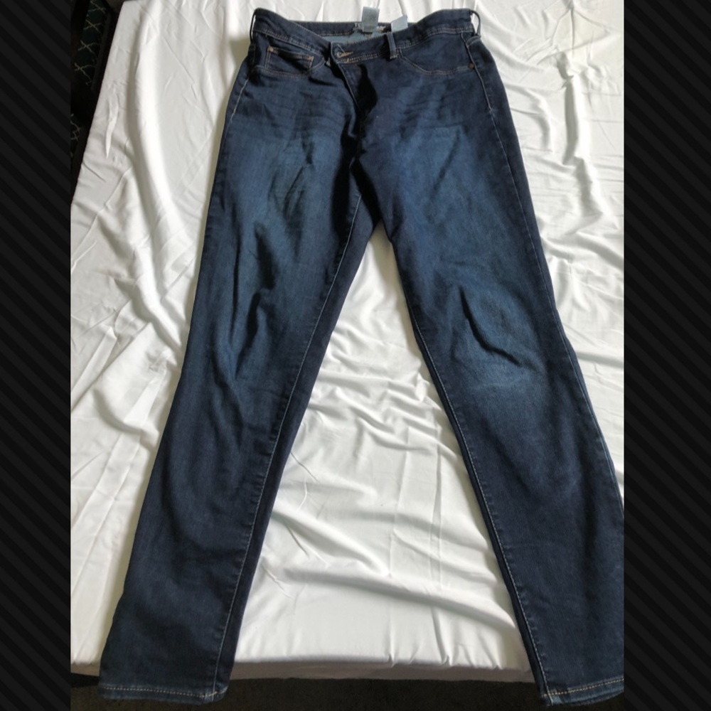 High Rise- Dark blue faded jeggings